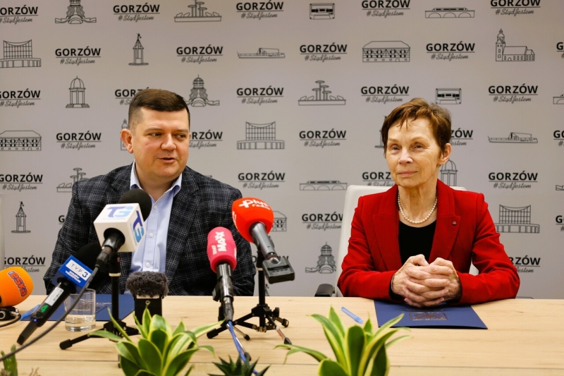 Miasto wspiera AJP