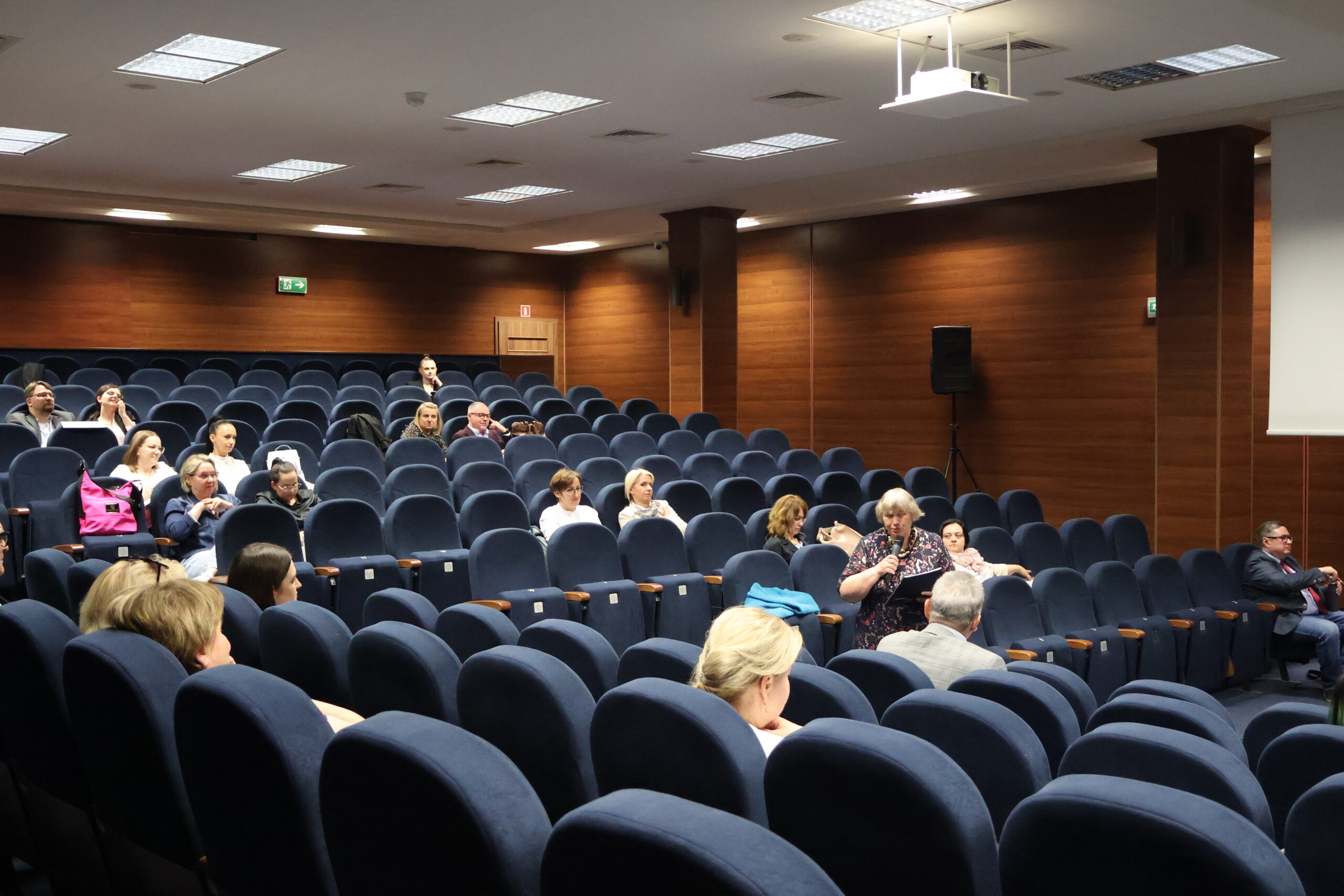 Obrady podczas konferencji.
