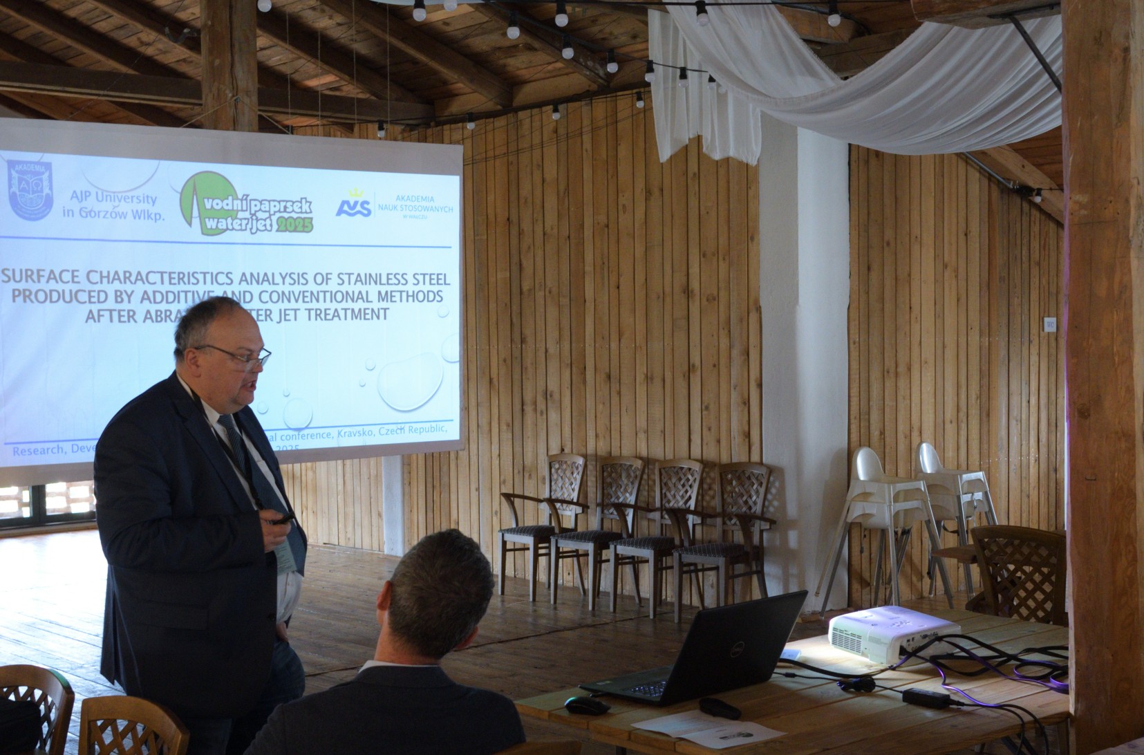 Na zdjęciu: wystąpienie prof. AJP, dr. hab. inż. Andrzeja Pereca