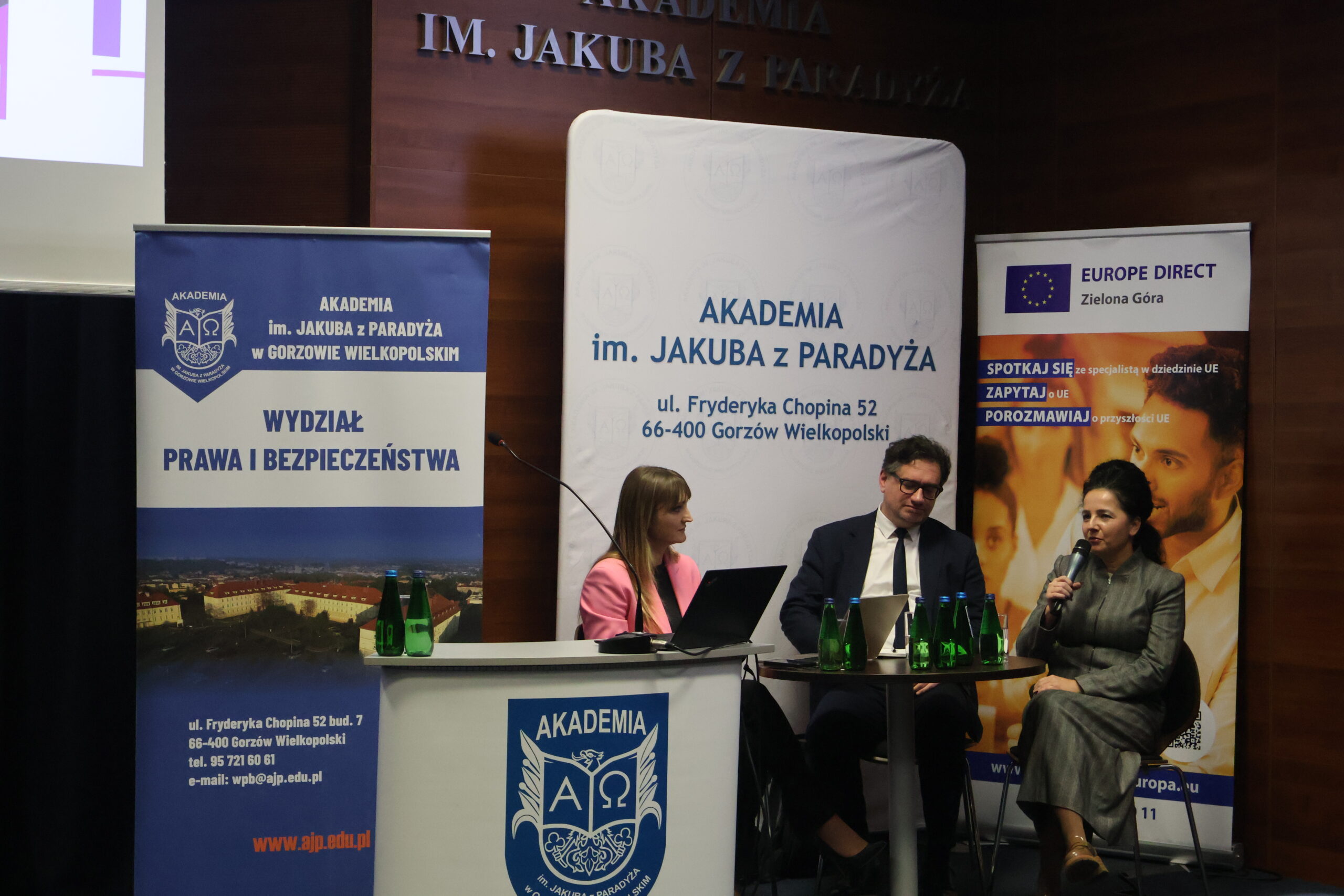 Podsumowanie spotkania „Dane w erze AI – prawne ramy walki o władzę”