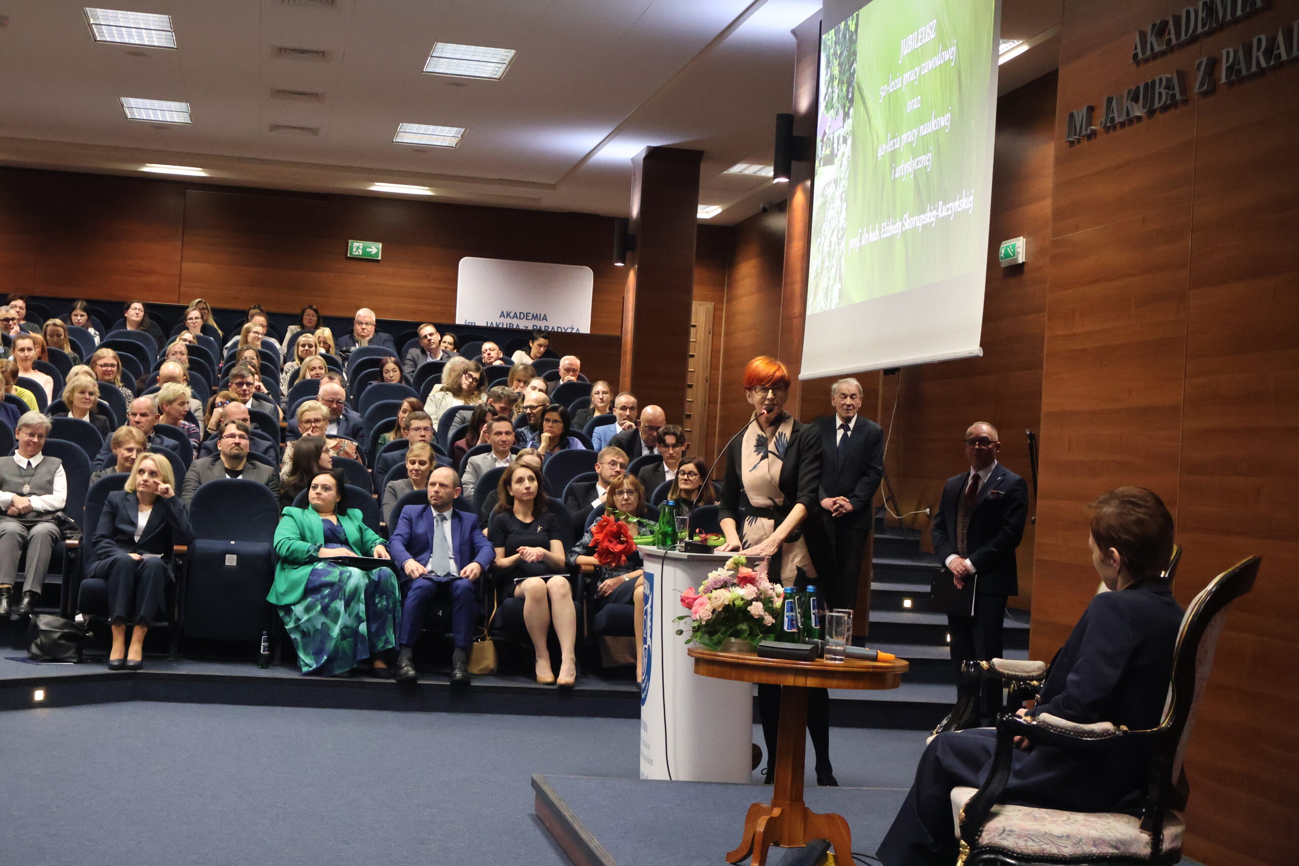 Na zdjęciu minister Elżbieta Rafalska.