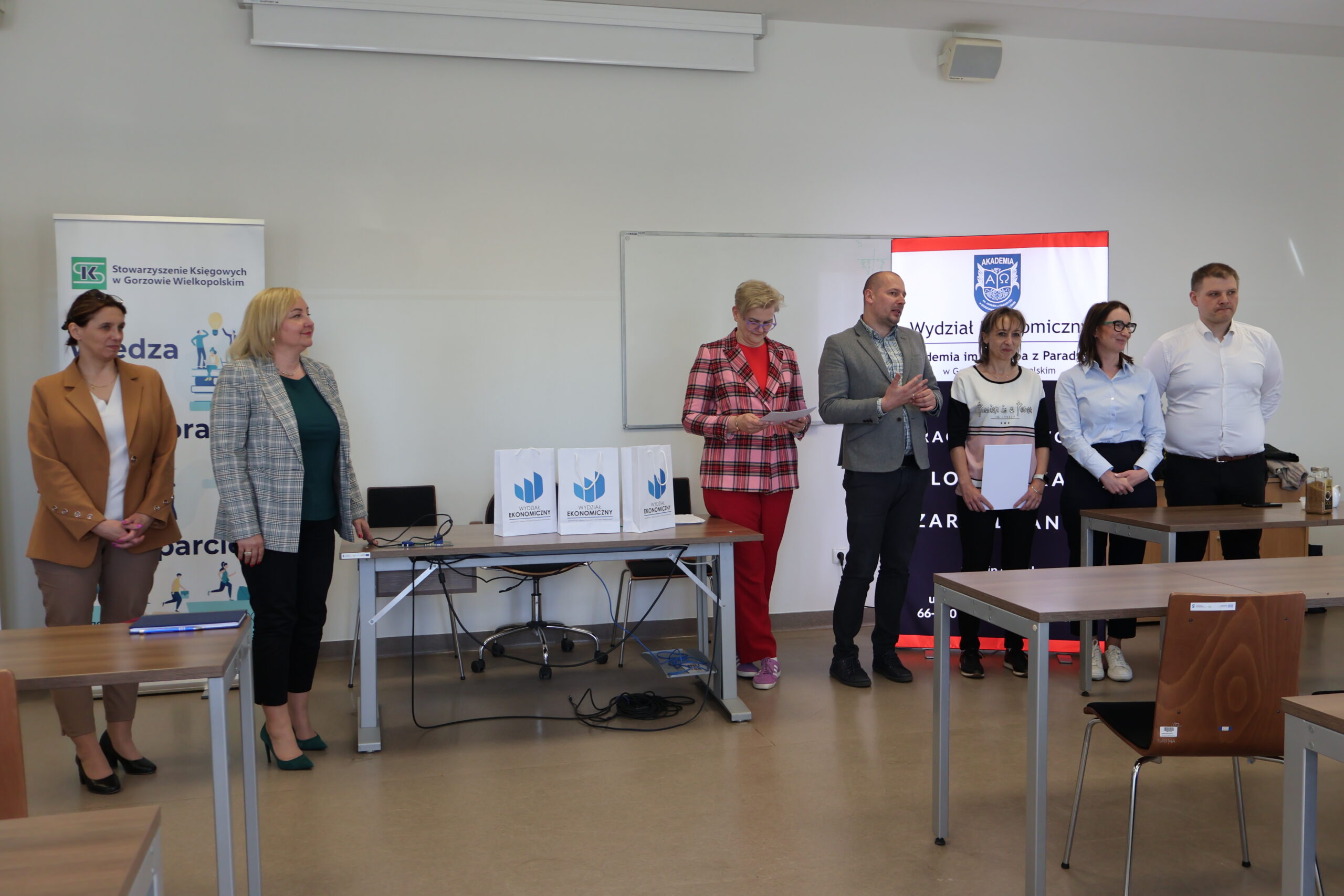 Organizatorzy konkursu.