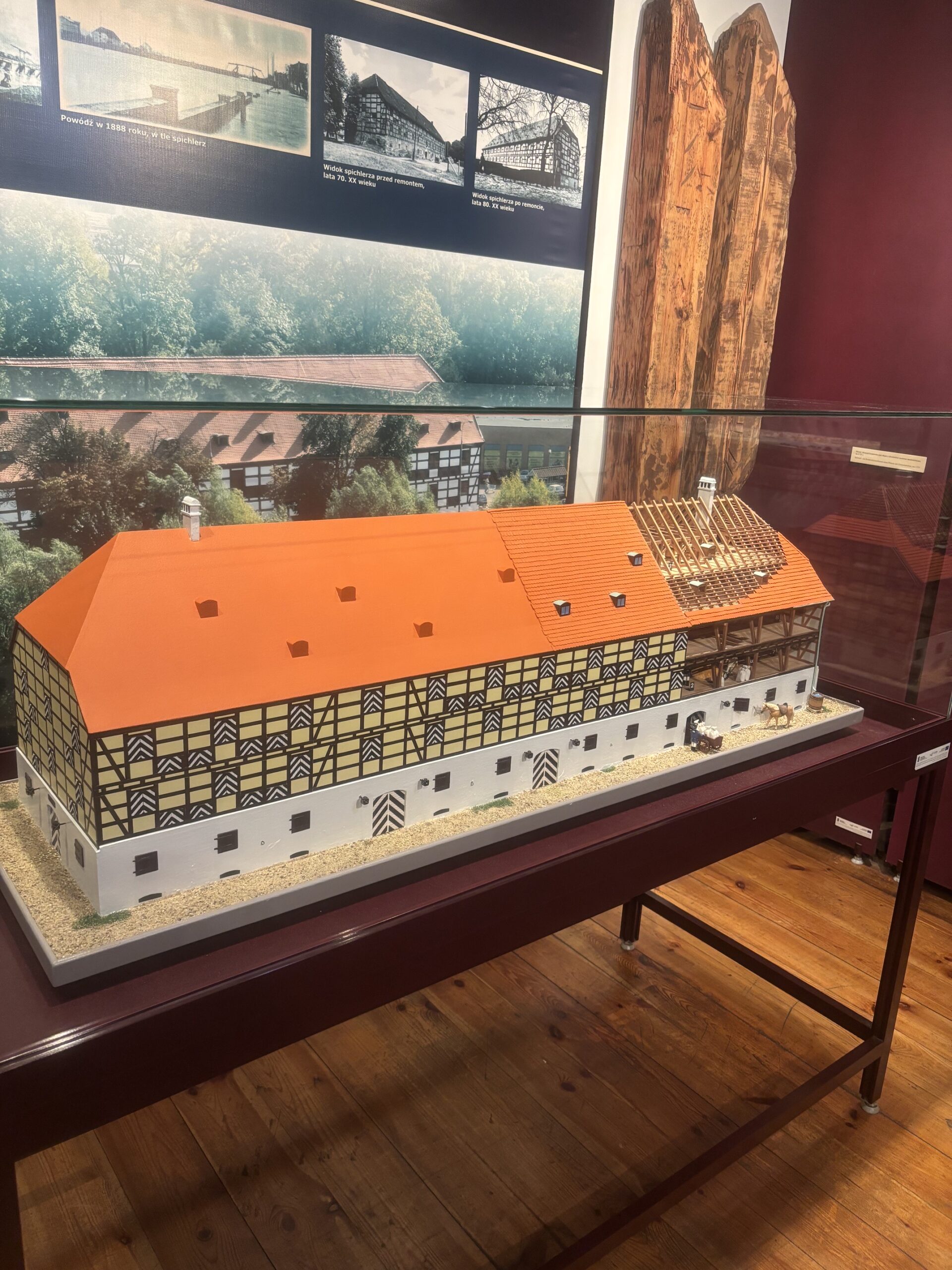 Zdjęcie makiety Spichlerza w Muzeum Lubuskim